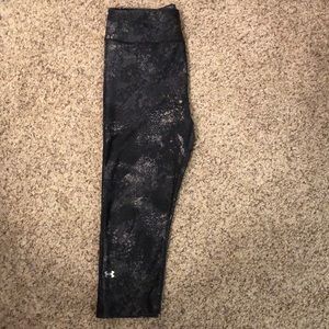 Under Armour Other - Under armour workout Capri pants Under Armour Other - Under armour workout Capri pants
